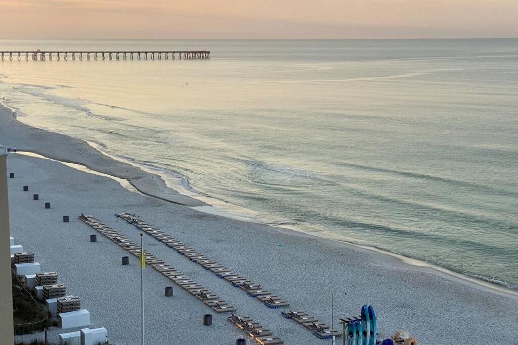 Happy Ours 2200 Sq Ft Corner Beachfront Sleeps 12 Panama City Beach Buitenkant foto