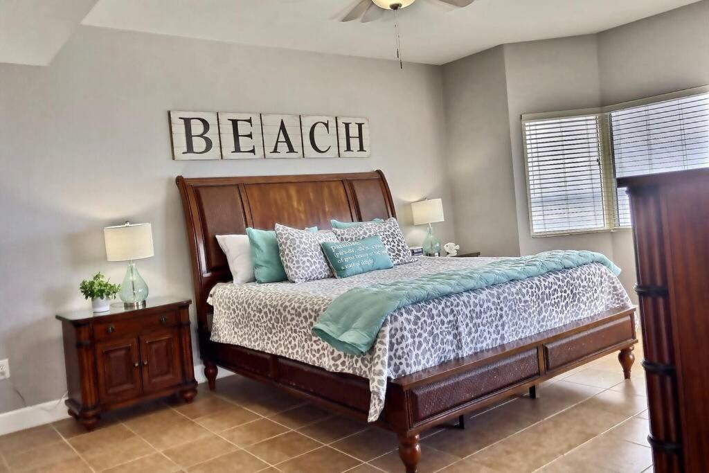 Happy Ours 2200 Sq Ft Corner Beachfront Sleeps 12 Panama City Beach Buitenkant foto