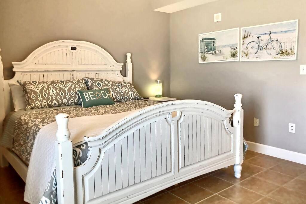 Happy Ours 2200 Sq Ft Corner Beachfront Sleeps 12 Panama City Beach Buitenkant foto