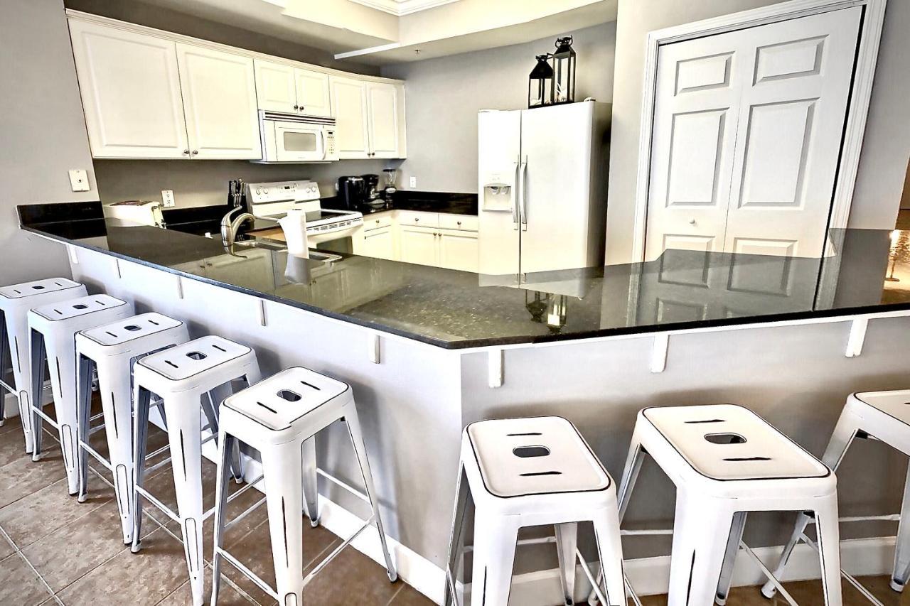 Happy Ours 2200 Sq Ft Corner Beachfront Sleeps 12 Panama City Beach Buitenkant foto